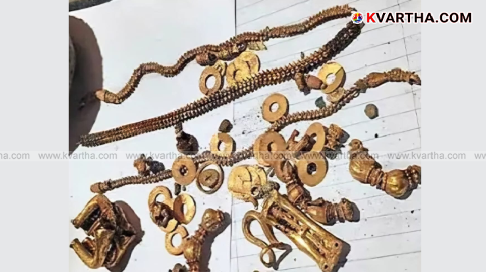  Ancient gold ornaments found in a copper pot in Karnataka