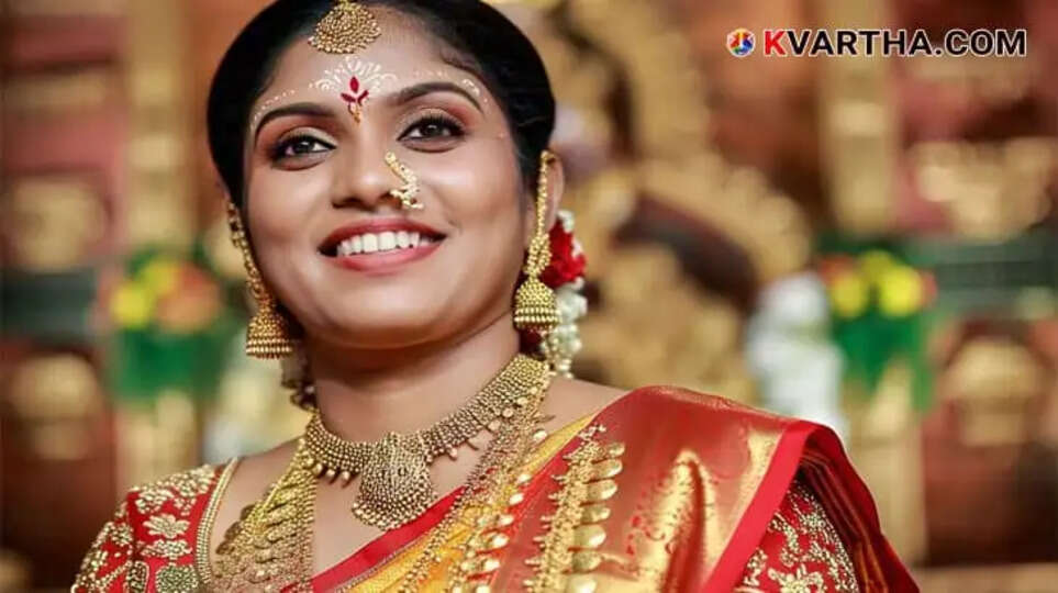 Bride Representing Kerala Gold Price Remains Above ₹72,000 per Sovereign on Friday