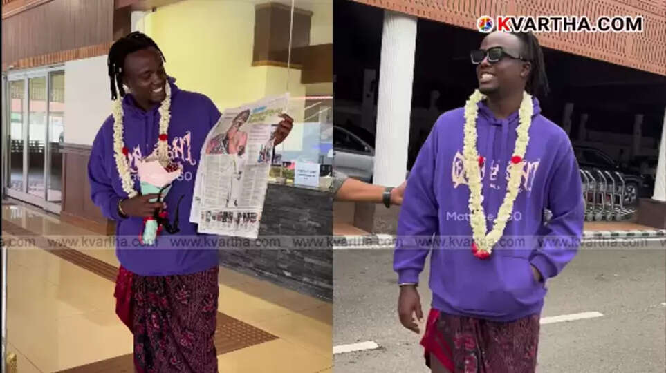 Kili Paul in an airplane before arriving in Kerala.