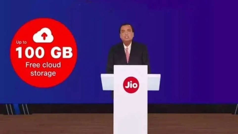 Jio's Free Cloud Storage Disrupts Market