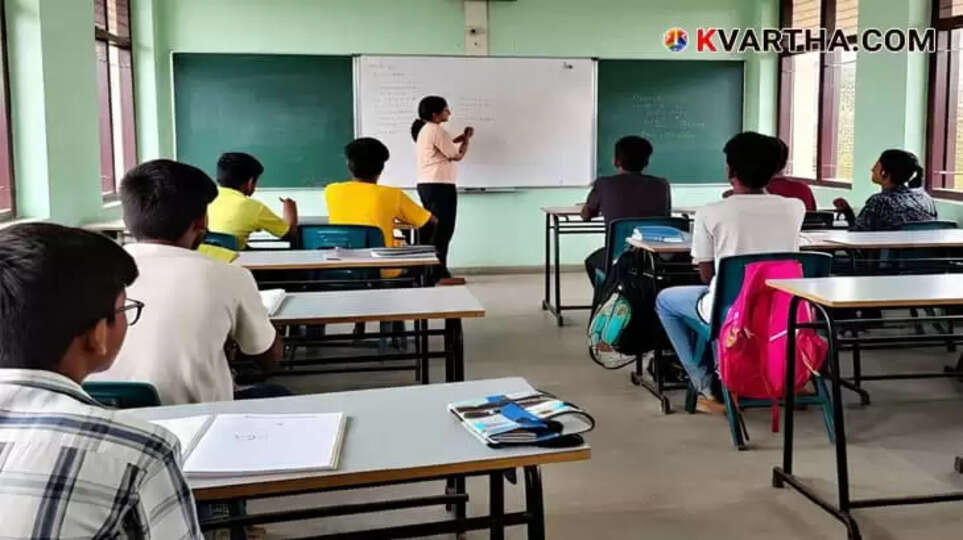 Image showing a school classroom, symbolizing increased learning hours in Kerala high schools.
