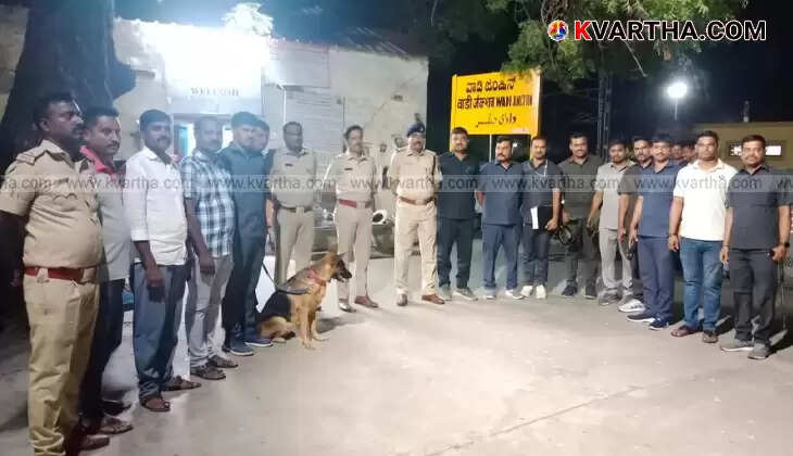 KK Express train halted at Wadi railway station for security check