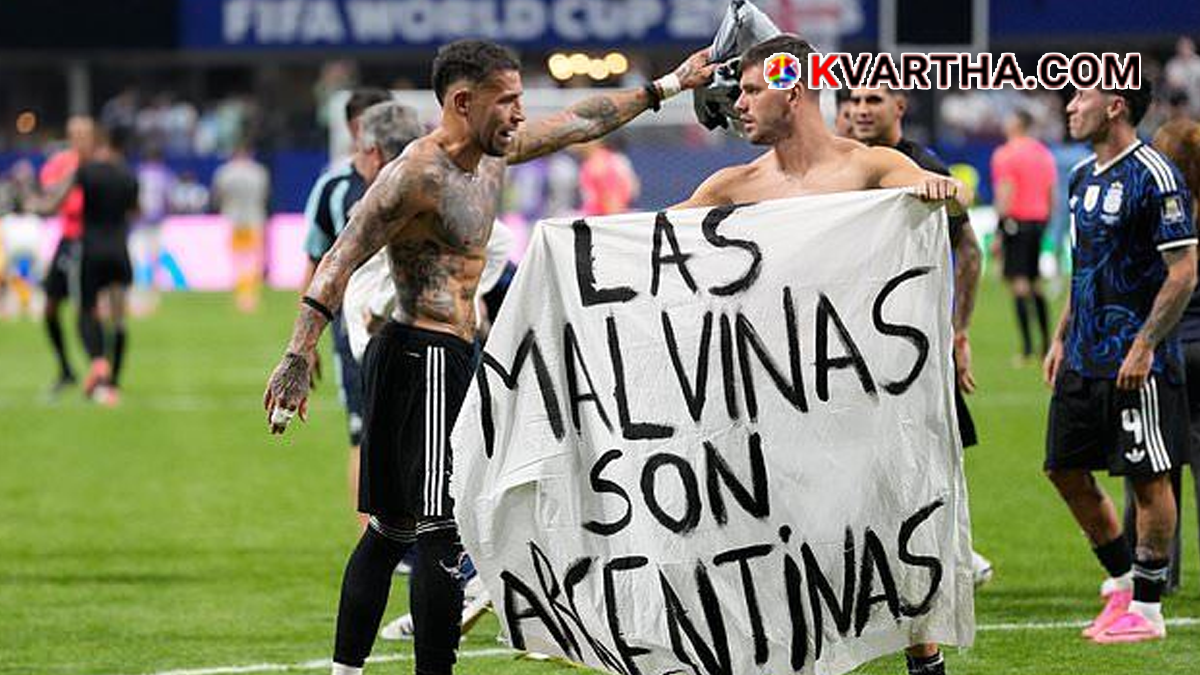 Argentine football players celebrating with a controversial banner