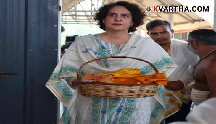 Priyanka Gandhi visits Thirunelli Temple in memory of her father