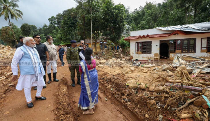pm modi visits landslide hit wayanad