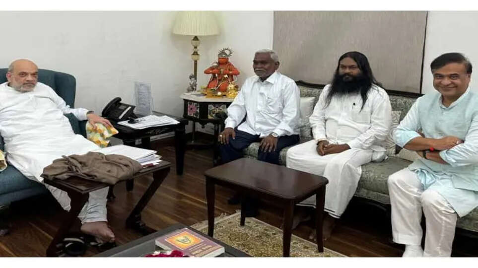 Champai&nbsp;Soren&nbsp;Joins&nbsp;BJP