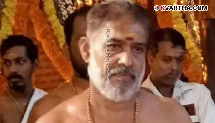 Portrait of Chirakkal Sreedhara Marar, a renowned temple percussionist from Kerala.