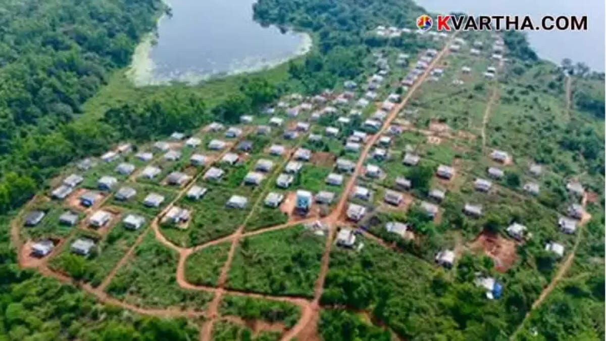 Wayanad Landslide victims rent stalled, only Rs 8 lakh left in CMDRF rent account