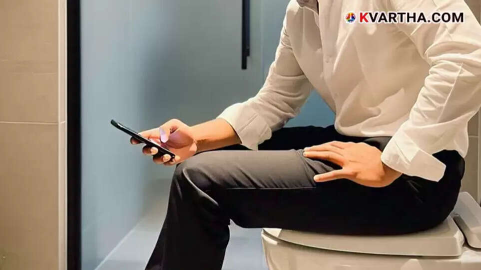  llustration depicting piles, a health risk of prolonged toilet sitting