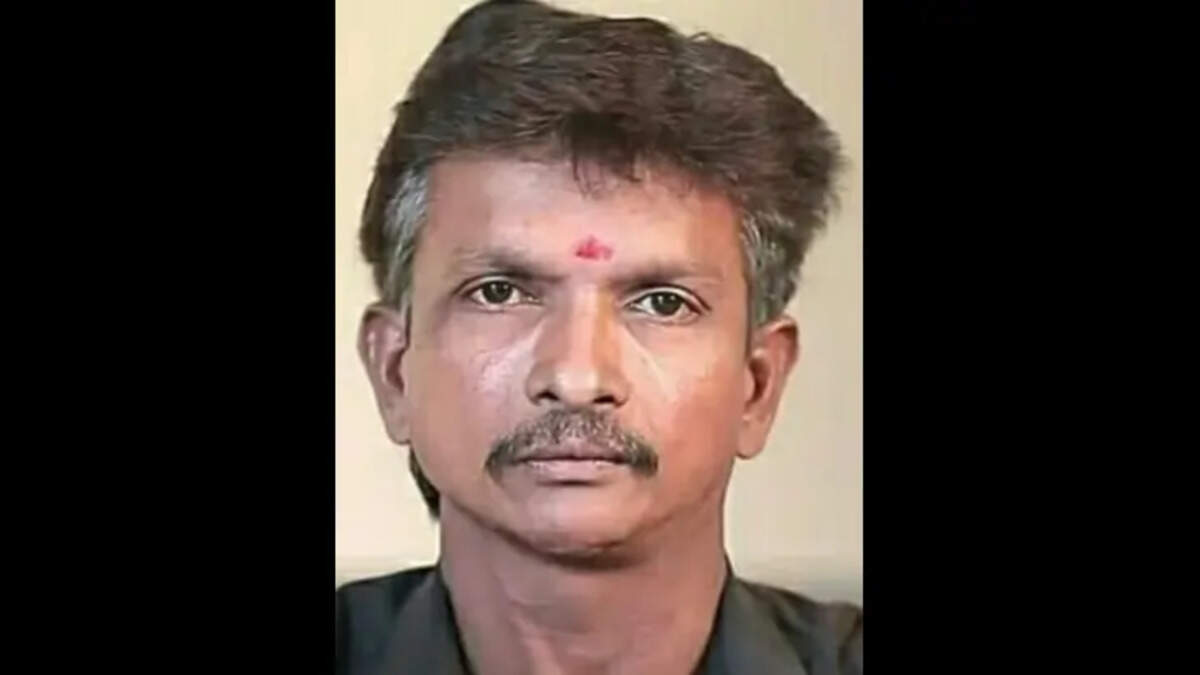 Tamil comedian Bijili Ramesh