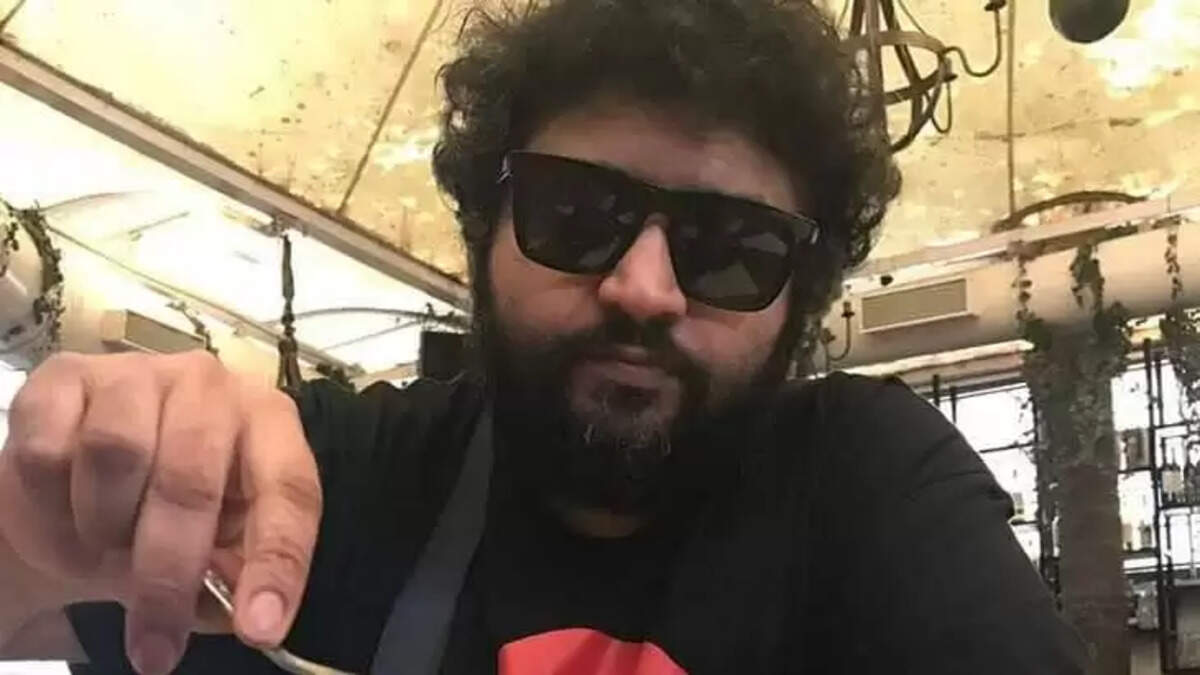 Lijo Jose Pellissery says that he is not currently part of the Progressive Filmmakers film association 