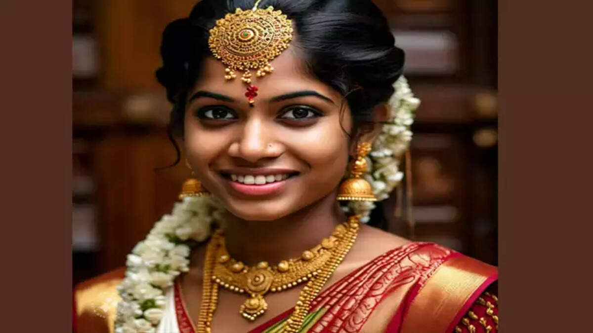 Gold Price Continues to Fall