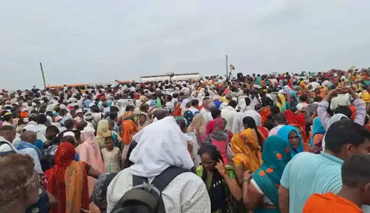 50, Including 3 Children, Died In Stampede At Religious Event In UP, 50 Died, Children, Died, Accident, Obituary, National