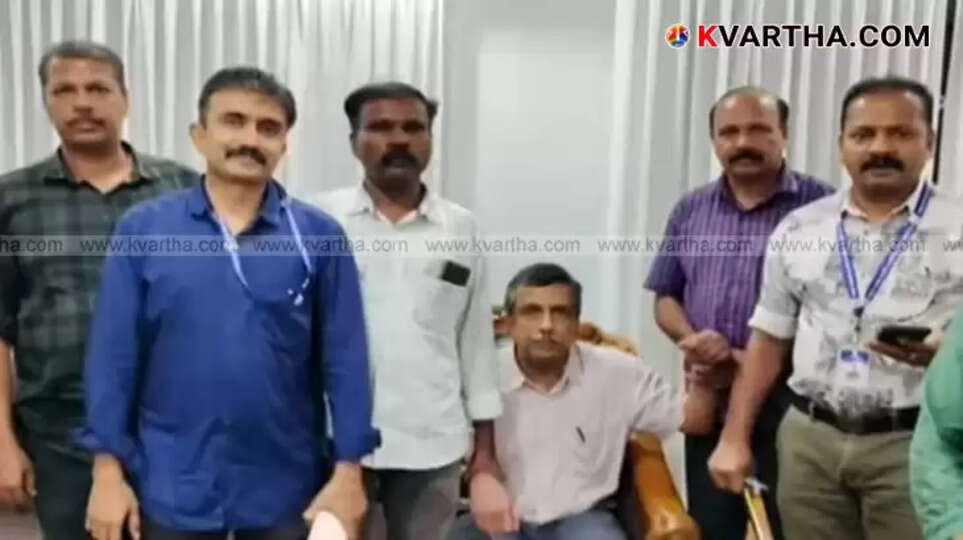 Vigilance officials arrest Alex Matthew, IOC Deputy GM for bribery