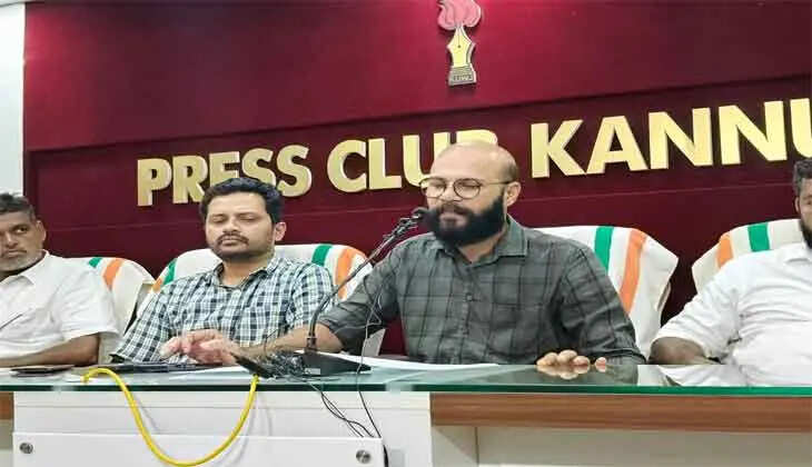 Welfare Party's Protest Against Train Travel Woes in Kerala