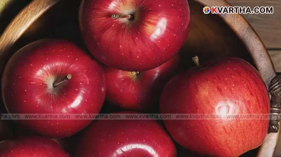 Apples imported from Turkey thrown on the road in Pune as a sign of protest.