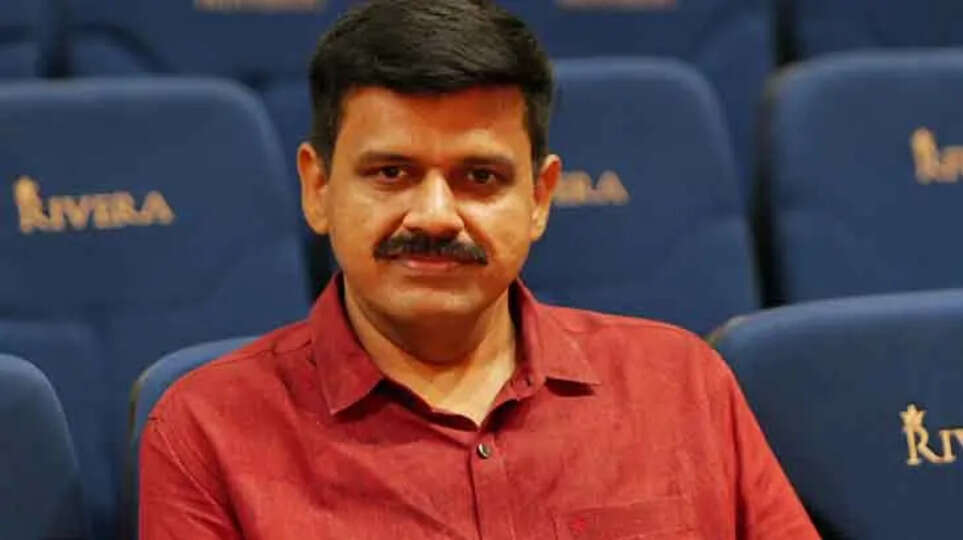 BJP Leader Sandeep Varier May Switch to CPI(M)