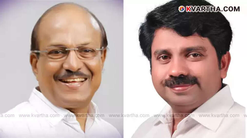 P.K. Kunhalikutty addressing supporters during election campaign in Nilambur.