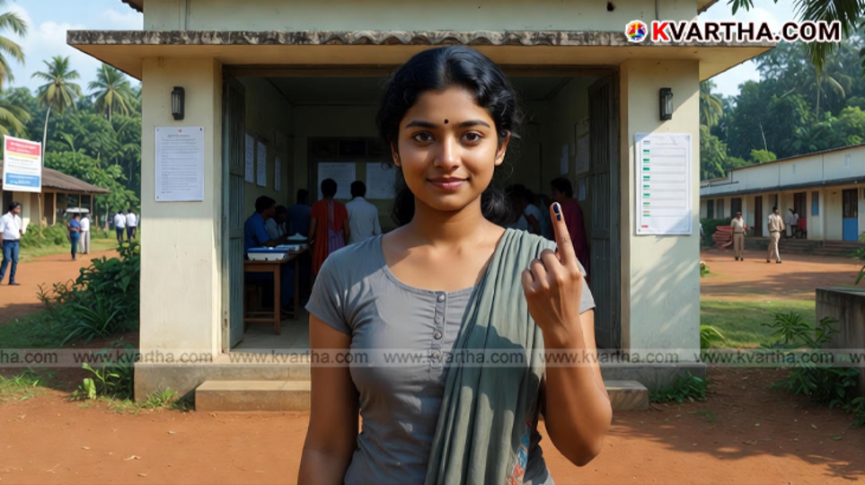 A person casting vote in a Kerala Local Body Election.