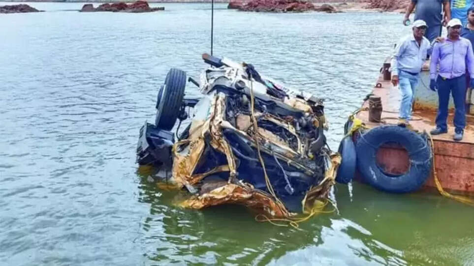 Family demands DNA test for body found in Shirur landslide