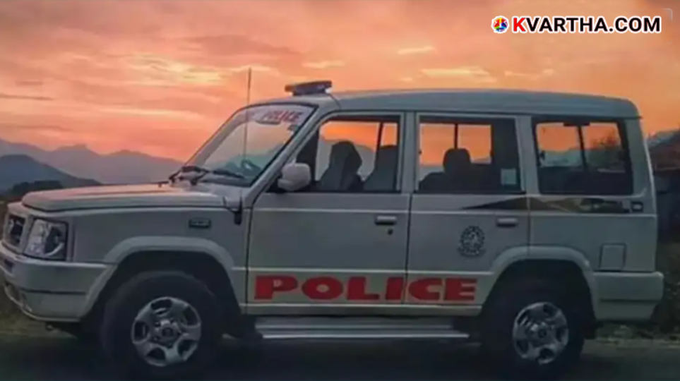 Father runs away with daughter's gold and money before wedding