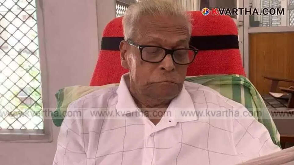 Former Kerala CM V.S. Achuthanandan's Health Shows Slight Improvement