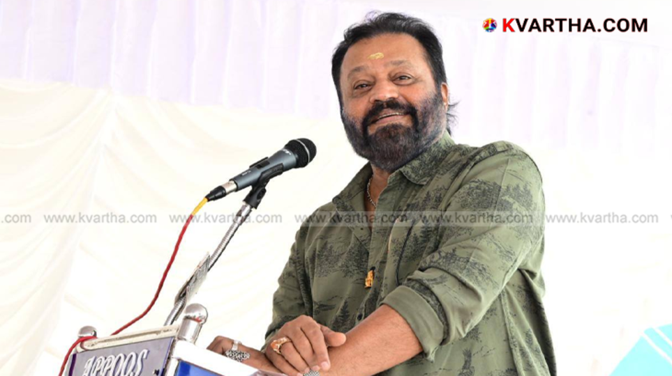  Suresh Gopi placing a garland on a statue in Thrissur, Kerala.