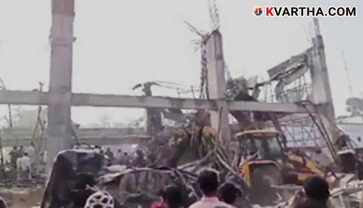 Kanpur railway station roof collapse, construction site accident