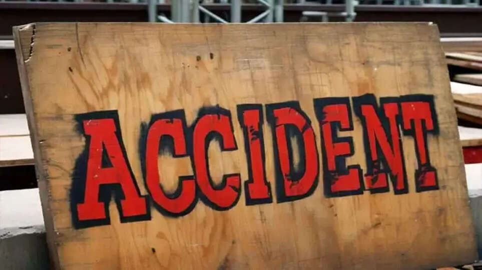 Landslide accident during reconstruction of Periya pass road; One died