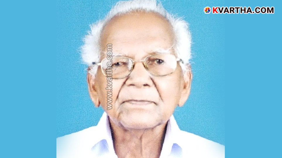 Portrait of 94-year-old Kumaran Mash from Kookkanam.