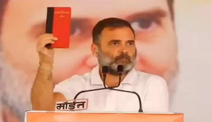 Coat pocket edition of the Constitution is a sellout after polls, Pocket Constitution, News, National, India, Rahul Gandhi