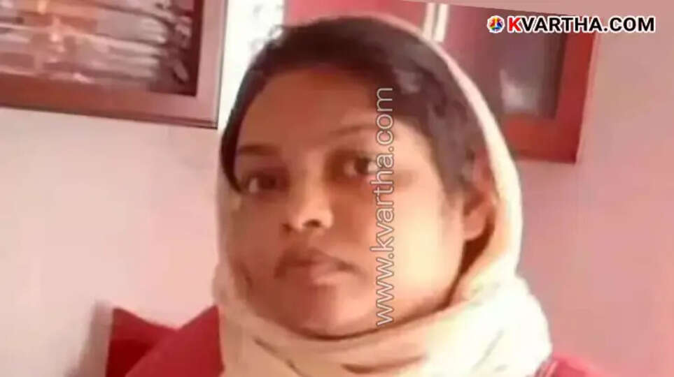 Woman Arrested in Idukki for Giving Alcohol to 12-Year-Old Believing it Was Black Tea; Boy Reached Home in Exhausted State