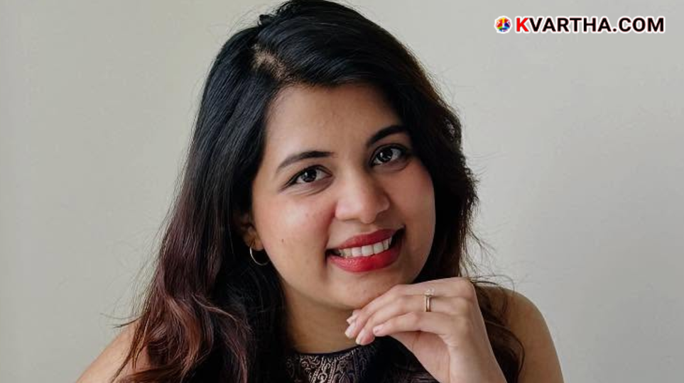 A display of fashionable clothes inside a boutique.