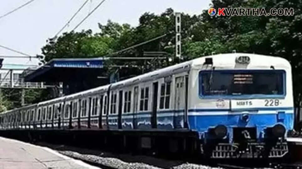 Photo Representing Woman Falling from Train While Filming Reels