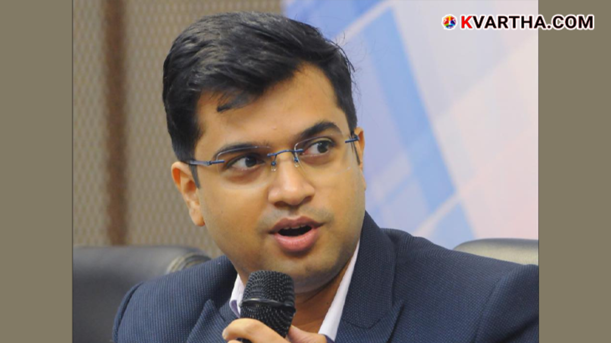 Kozhikode District Collector Snehil Kumar Singh warning against child usage in elections.