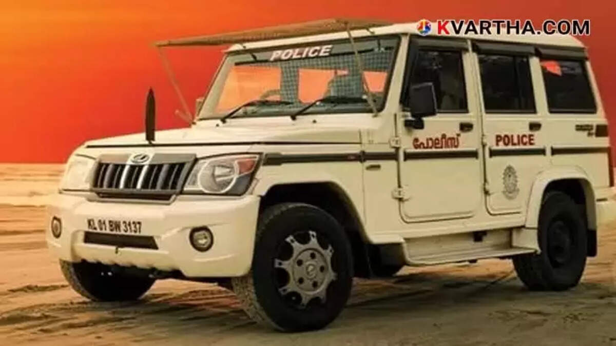 Police vehicle indicating the accused to the police station
