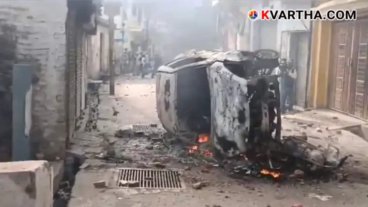 3 Dead in Clashes During Shahi Jama Masjid Survey in Uttar Pradesh
