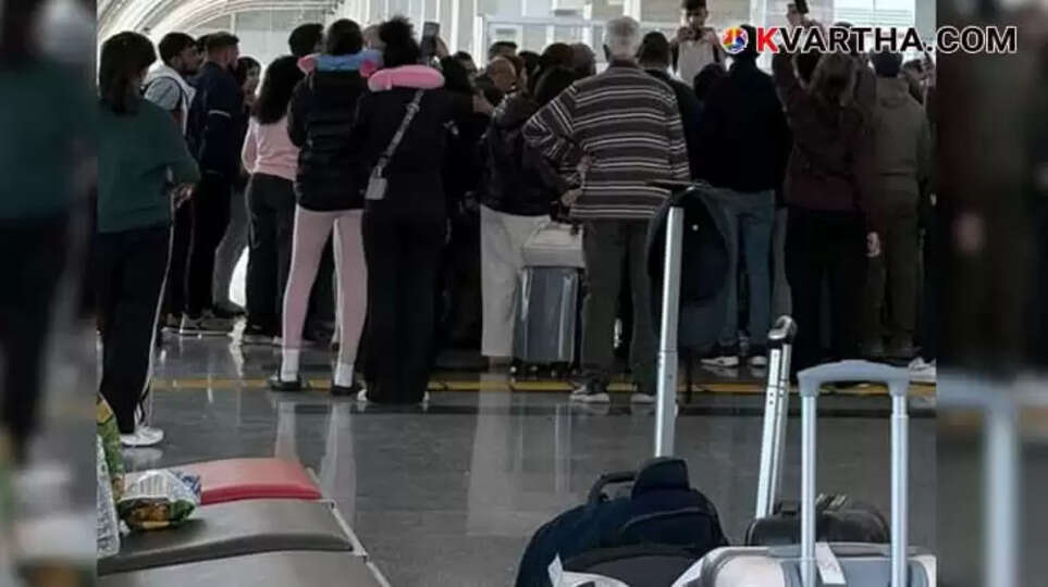 44 Hours And Counting: 250 Fliers Stuck In Turkey May Reach Mumbai Tonight