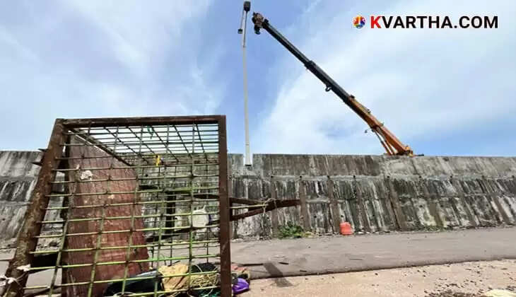 Two Workers Die After Crane Collapses on National Highway in Kumbala
