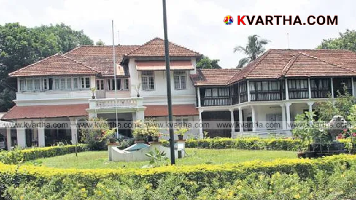 An exterior view of the historic Cliff House in Thiruvananthapuram, blending traditional Kerala and British architecture.