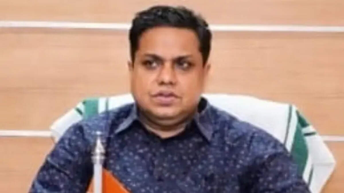 speaker shamseer faces backlash for defending edgps rss
