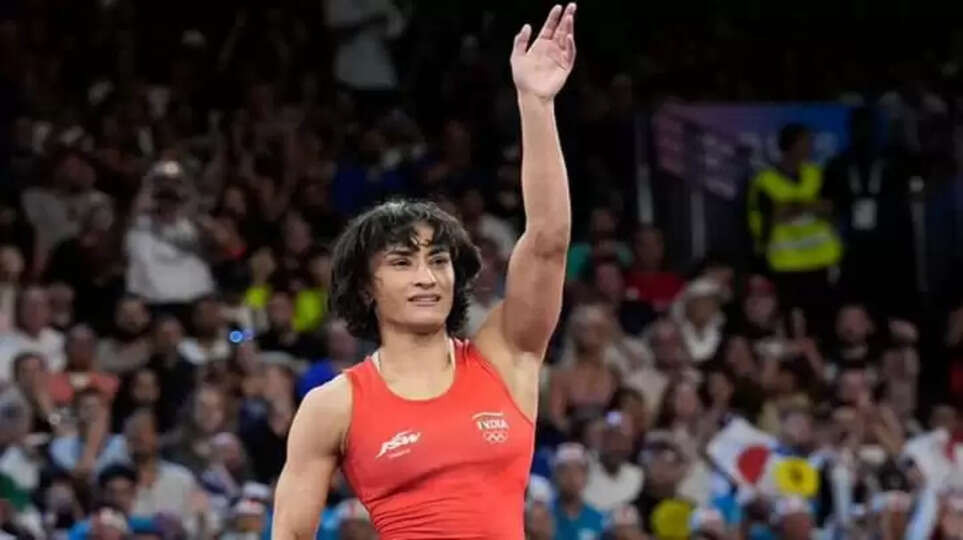 Opposition hints at conspiracy theories over Vinesh Phogat's disqualification from Olympics, Centre responds, Vinesh Phogat, Wrestling, Olympics.