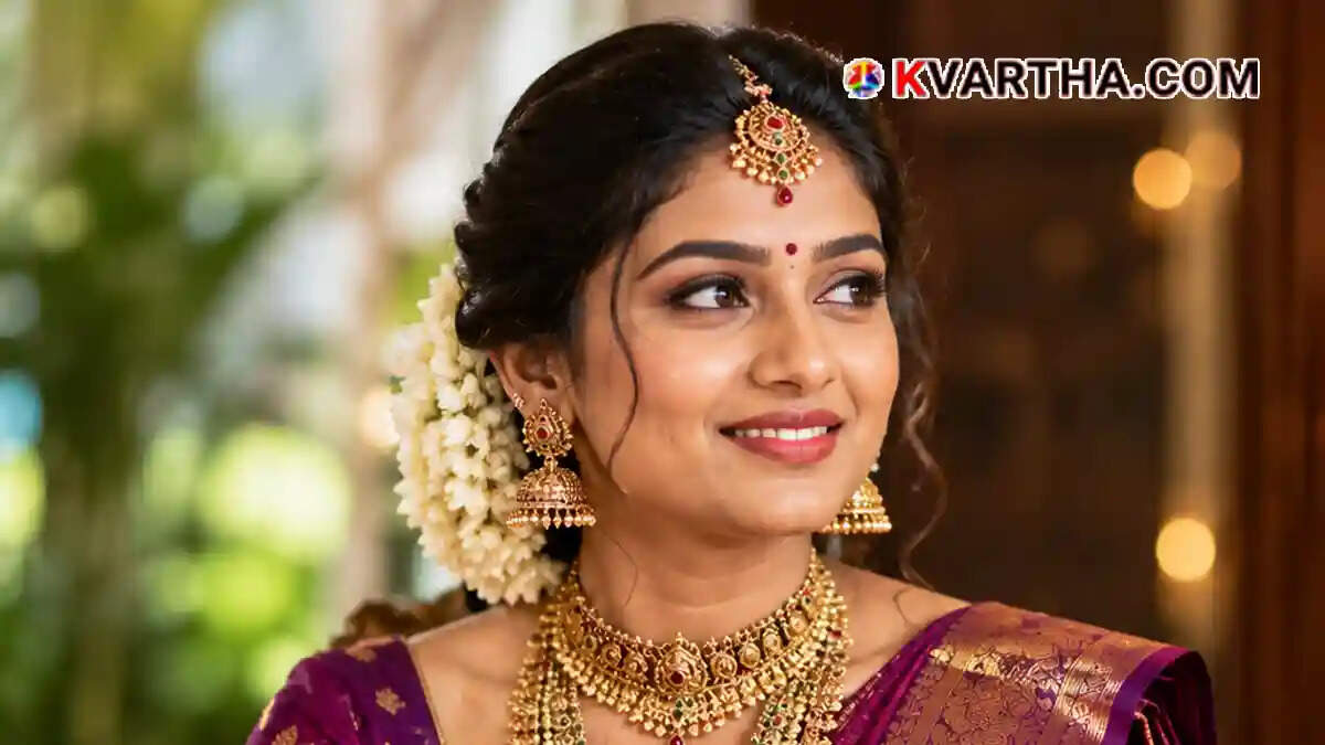 Representational image of gold coins and jewelry reflecting the gold price hike