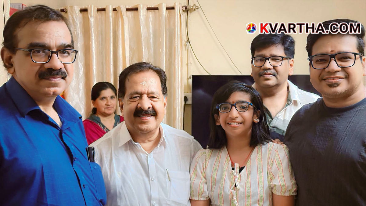 Ramesh Chennithala Visit&nbsp;Sreejith Panickar&nbsp;family