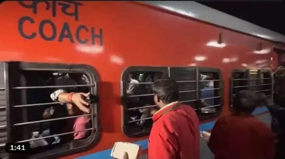 Tamil Nadu Train Accident: 13 Coaches Derail, 19 Injured, Probe Underway