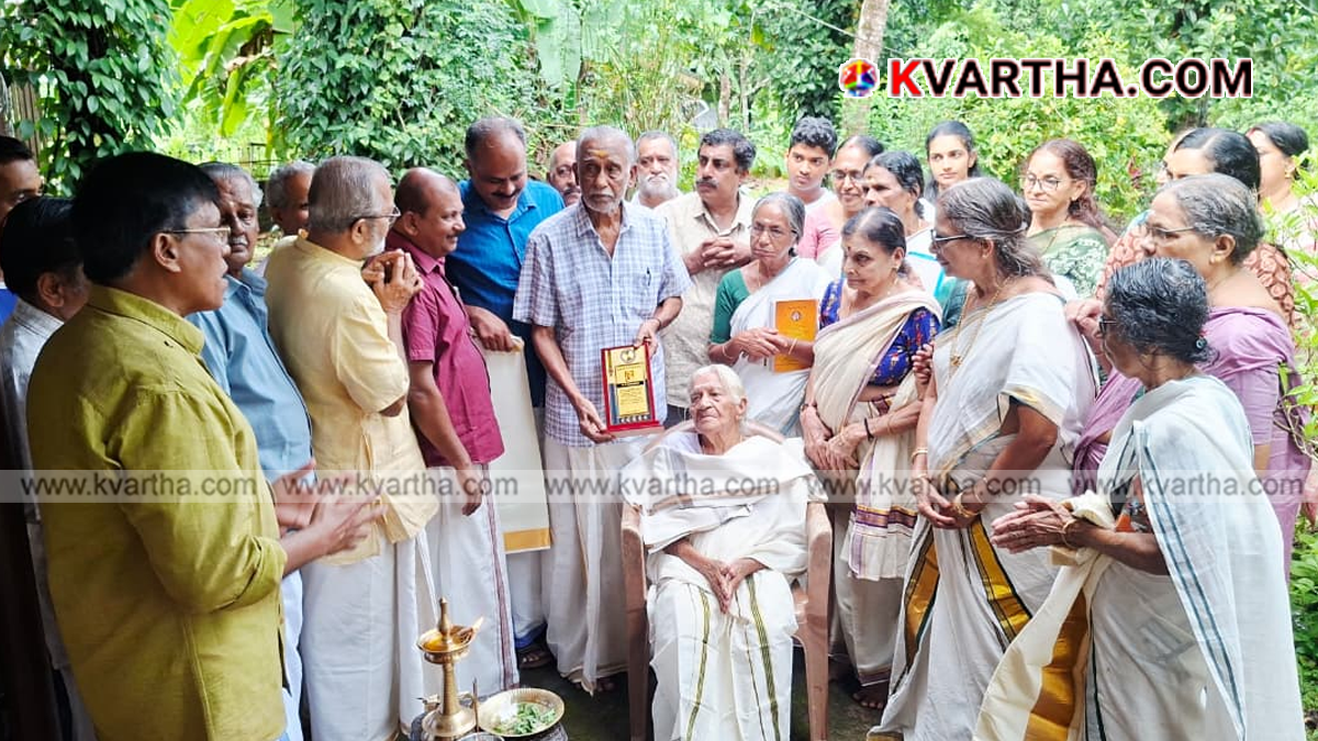 Representational image of 103-year-old Nanikuttiyamma being honored in Chirakkal