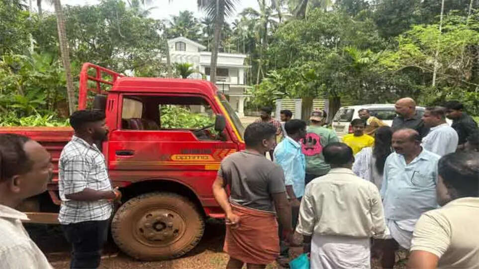 Youth Died in Kannur Lorry-Bike Collision