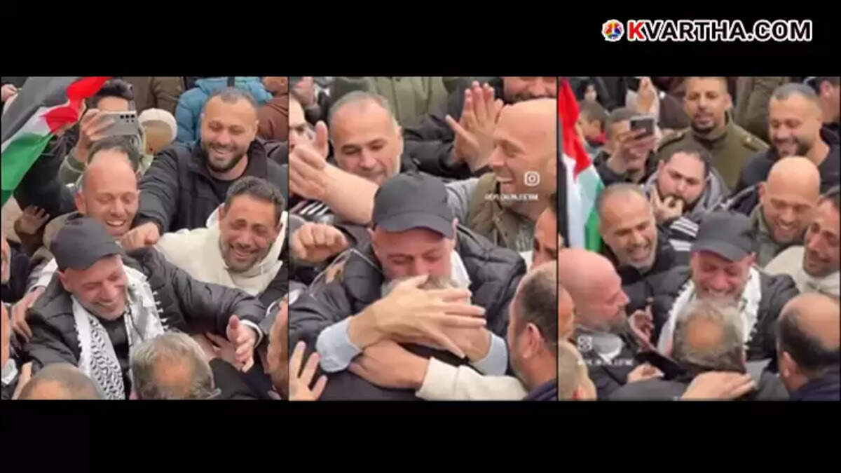 Released Palestinian prisoners returning to their families in Gaza after a prisoner exchange with Israel.