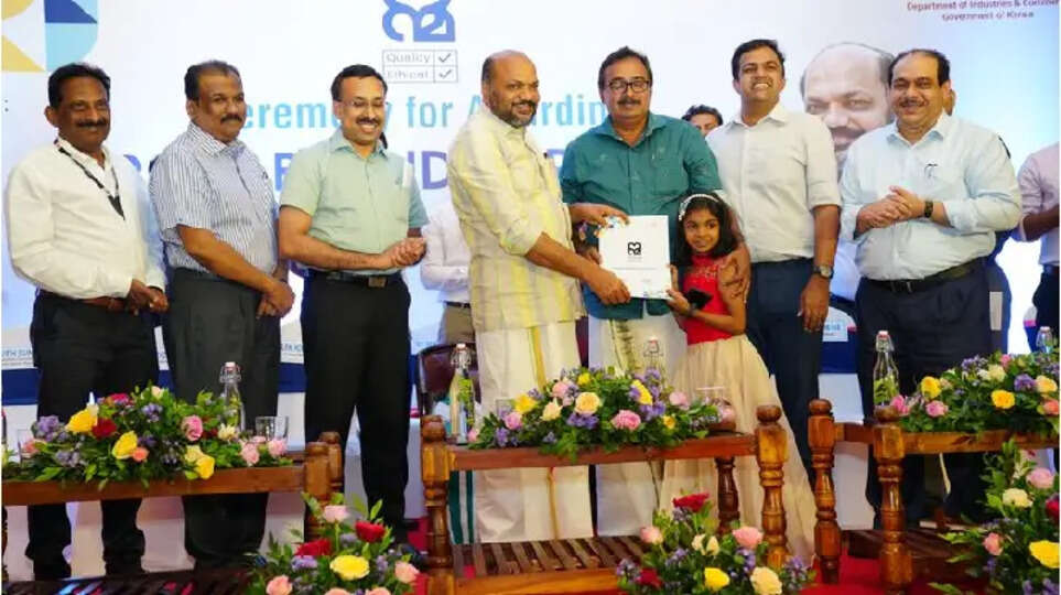 Six Coconut Oil Manufacturing Units Receive Kerala Brand Certificate
