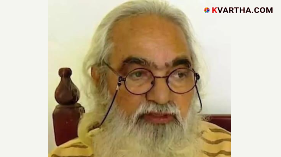 A symbolic scene of T Purushothaman, who was expelled from the CPM in Payyannur, and the house that was attacked.&nbsp;